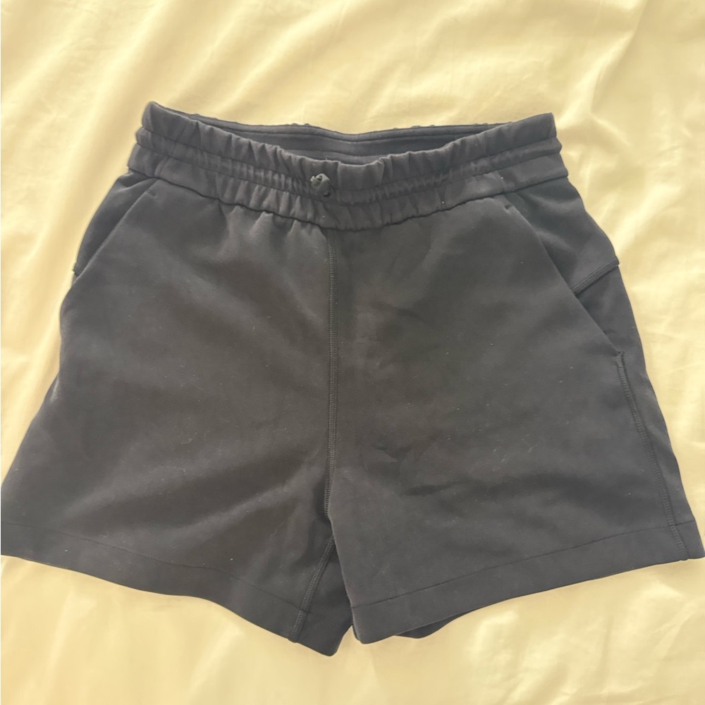 Lululemon Softstreme Shorts - Picture 5 of 7